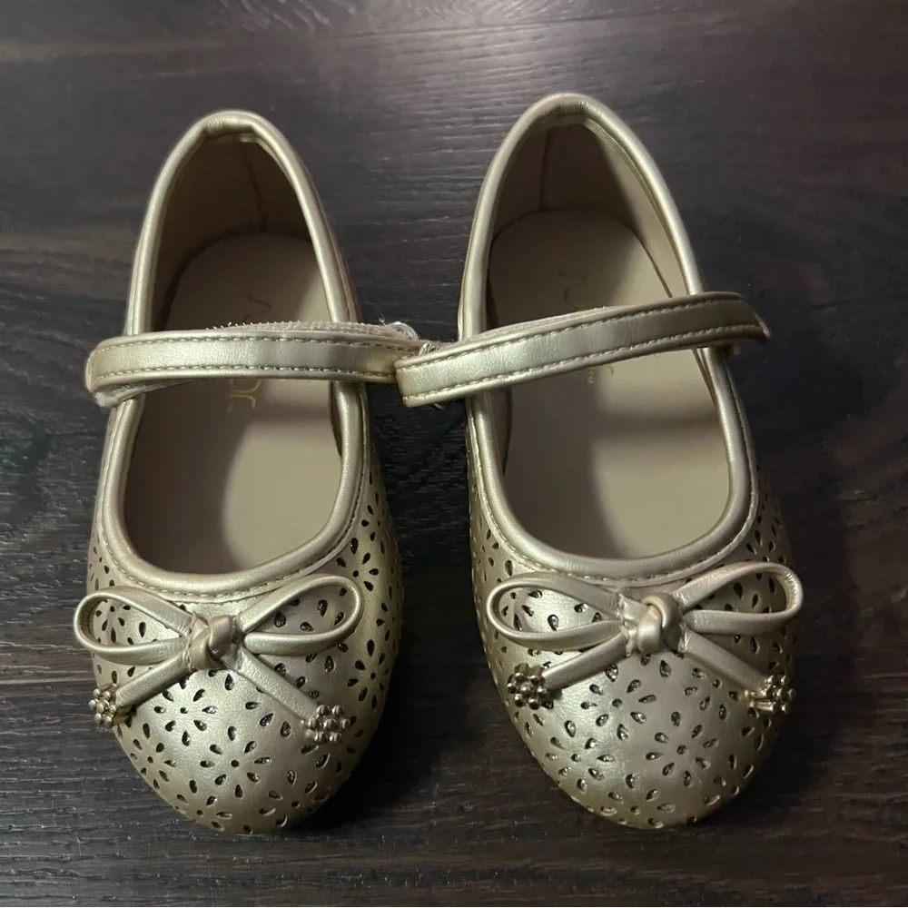 Sugar Toddler Girls Lil Drea Mary Jane Loop Closure Shoes 7M champagne gold